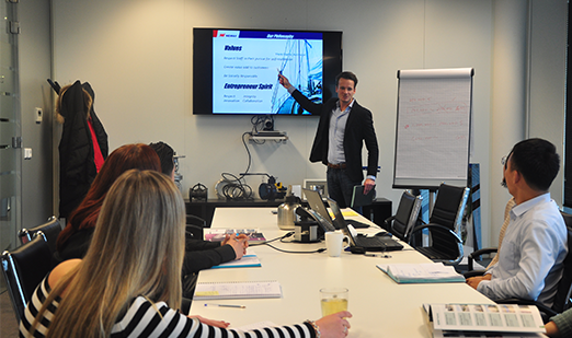 Netherlands--522 309